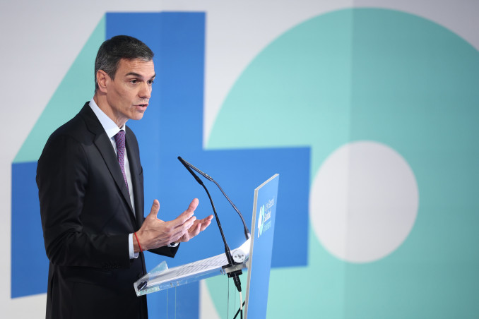 El presidente del Gobierno, Pedro Sánchez, durante la clausura del  acto institucional para conmemorar el 40 aniversario de la Ley General de Sanidad, en el Ministerio de Sanidad, a 20 de abril de 20