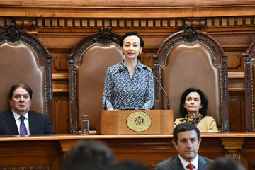 Gloria Ana Chevesich