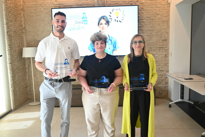 Ganadores de la quinta edición de la beca 'En la Piel de la Enfermera'.