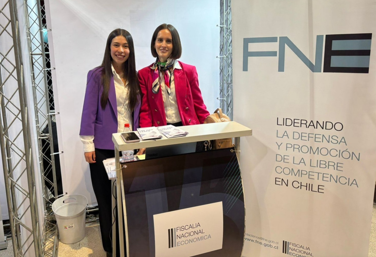 270426 Foto Feria UC