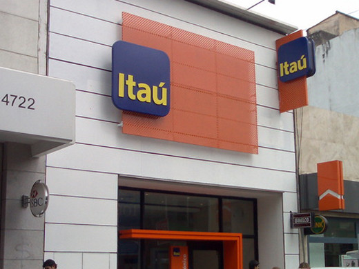 ITAU (5)