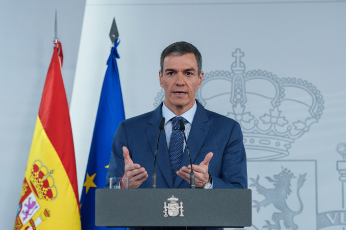 Archivo - El presidente del Gobierno, Pedro Sánchez, durante una rueda de prensa posterior al Consejo de Ministros extraordinario, en el Palacio de la Moncloa, a 20 de marzo de 2026, en Madrid (Espa�