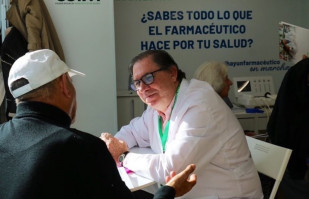 SEFAC premia a Luis Brizuela y Fernando Cantalapiedra por sus carreras a favor del desarrollo profesional de la farmacia