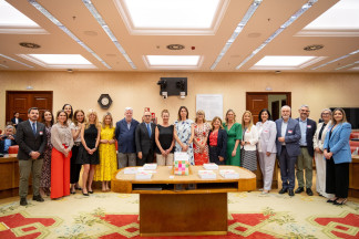 Foto de familia del Foro Salud y Mujer.