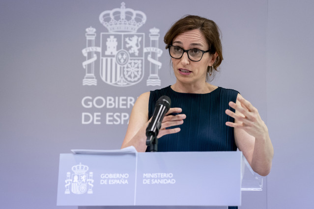 La ministra de Sanidad, Mónica García, durante la celebración de la presentación del ‘Informe: Estado de salud y uso del sistema sanitario por la población migrante en España’, a 1 de junio de 2026, en Madrid (España). Este acto se enmarca en la hoja de r