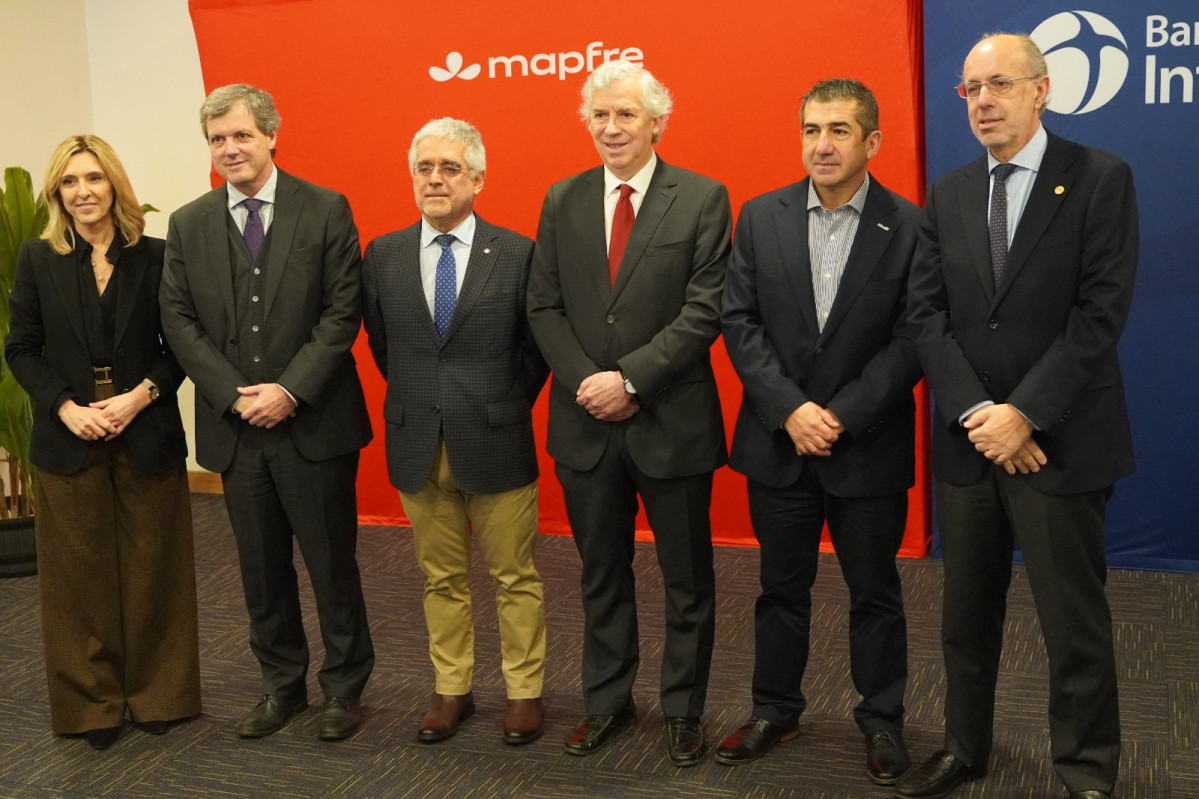 Foto 1 Encuentro Empresarial Mapfre y Banco Internacional 