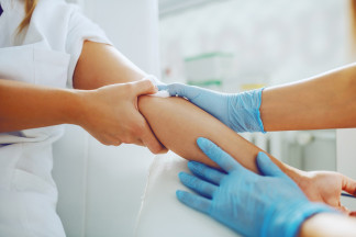 Archivo - El CSIC y el IR Sant Pau hallan biomarcadores en sangre que podrían medir la respuesta a las psicoterapias en depresión