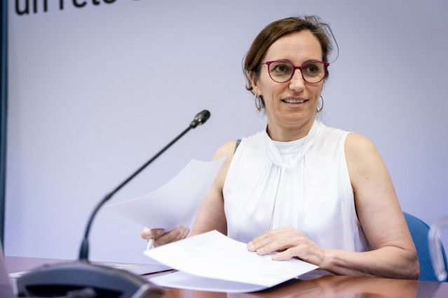 La ministra de Sanidad, Mónica García, durante la presentación del estudio sobre ‘Cesación tabáquica, un reto sanitario y social’, en el Ministerio de Sanidad, a 19 de junio de 2026, en Madrid (España). El estudio, elaborado conjuntamente por el Ministeri