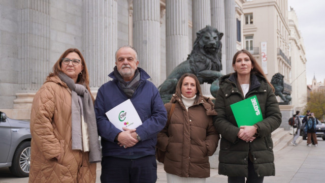 Archivo - Los sindicatos elevan a Sánchez su conflicto con Sanidad por su 'irresponsabilidad' en la negociación del Estatuto Marco