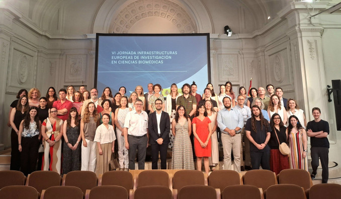 Foto de familia de la VI edición del encuentro dedicado a las Infraestructuras Europeas de Investigación.