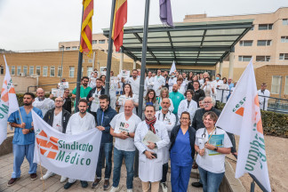 Archivo - Médicos de la Comunitat Valenciana se concentran contra contra el borrador del Estatuto Marco y por una norma específica
