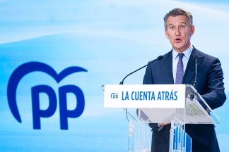 El presidente del Partido Popular, Alberto Núñez Feijóo, comparece ante los medios para hacer balance del curso político, en la sede nacional del PP, a 22 de julio de 2026, en Madrid (España). Fe