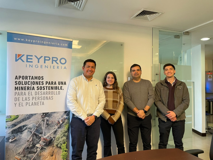 Ejecutivos Keypro y Corfo