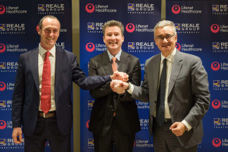De izquierda a derecha, Matteo Cattaneo, CEO de Reale Services y Director de Transformación y Desarrollo de Servicios de Reale Group; Nicola Bedin, Fundador y Consejero Delegado de Lifenet; y Luca Fi