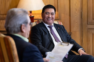Enrique Lee