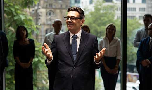 Burnham asegura 