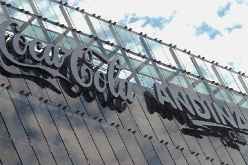Fachada Coca Cola Andina ipad (10)