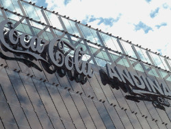 Fachada Coca Cola Andina ipad (10)