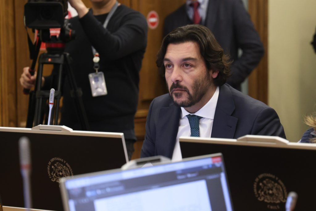 Diputado Raul Leiva en debate de proyecto sobre legitima defensa privilegiada 1024x683