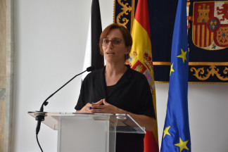 La ministra de Sanidad, Mónica García, ofrece declaraciones a los medios tras su reunión con el presidente de Ceuta, a 16 de agosto de 2026, en Ceuta (España). La ministra de Sanidad visita la Ciu