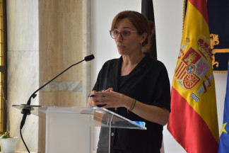 La ministra de Sanidad, Mónica García, ofrece declaraciones a los medios tras su reunión con el presidente de Ceuta, a 16 de agosto de 2026, en Ceuta (España). La ministra de Sanidad visita la Ciu