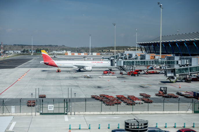 Archivo - Aviones de Iberia  a 13 de marzo de 2026, en Madrid (España).