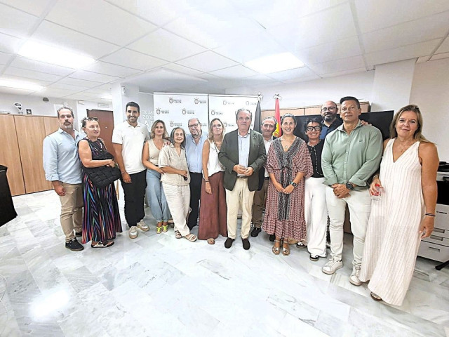 Una delegación del CGCOF se desplaza a Ceuta y muestra su apoyo a los farmacéuticos ante la crisis humanitaria