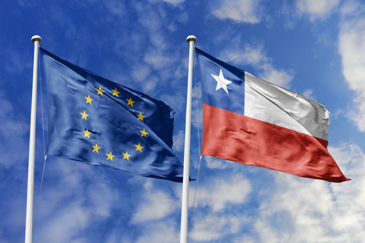 Banderas Chile UE