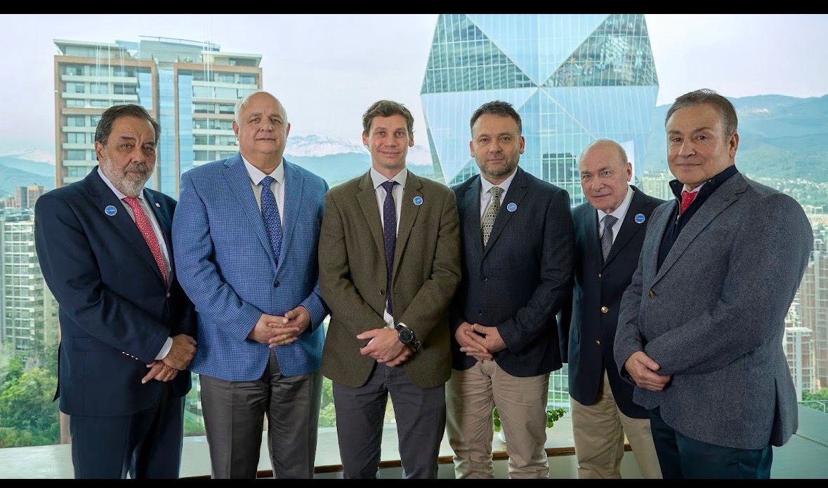 Foto directorio de APIS 2026 2028