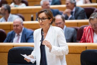 La ministra de Sanidad, Mónica García, interviene durante una sesión plenaria en el Senado, a 8 de septiembre de 2026, en Madrid (España). Este es el primer pleno que se celebra en la Cámara Alta