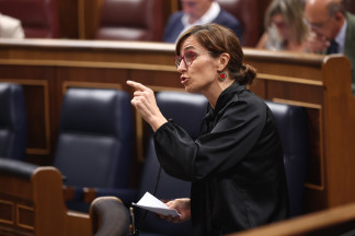 La ministra de Sanidad, Mónica García, interviene durante una sesión plenaria en el Congreso de los Diputados, a 9 de septiembre de 2026, en Madrid (España). El Gobierno se enfrenta a la primera s