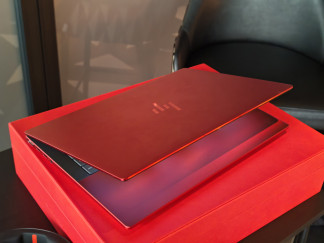 El nuevo ordenador portátil HP Edición Limitada Scuderia Ferrari con IA.