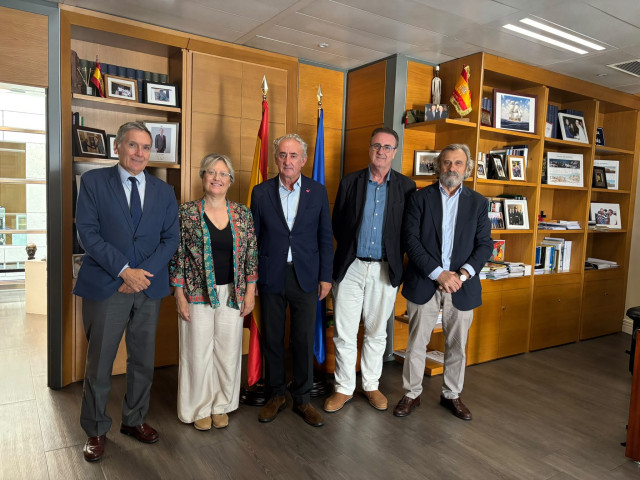 Foro de Profesión Médica exige un intergrupo parlamentario para estudiar el Estatuto Marco y lograr soluciones comunes