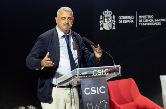 El experto en economía pública Massimo Bordignon durante su ponencia inaugural.