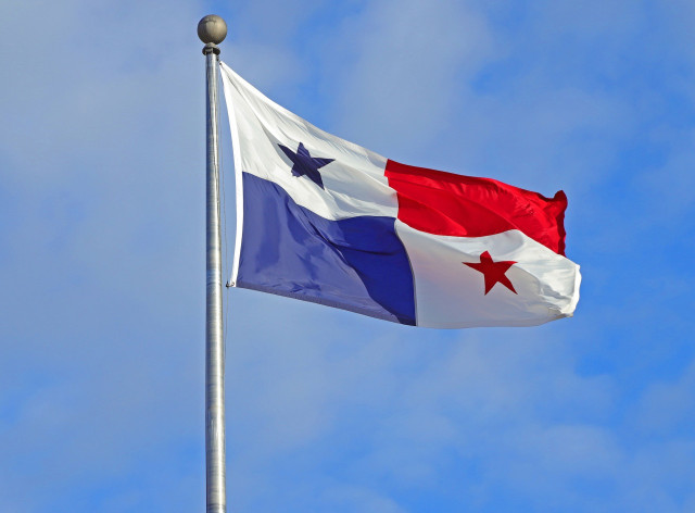 Archivo - Bandera de Panamá.