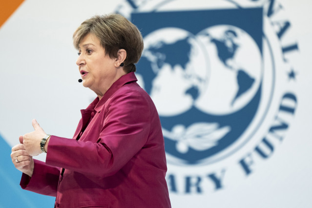 Archivo - La directora gerente del Fondo Monetario Internacional (FMI), Kristalina Georgieva, interviene en un discurso, a 9 de abril de 2026, en Washington (Estados Unidos). Georgieva ha remarcado que la economía global iba bien, que incluso la instituci