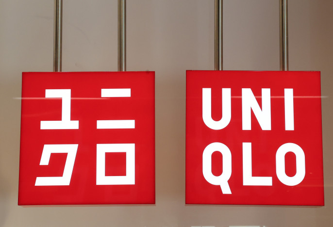 Archivo - Cartel de la nueva flagship store de Uniqlo, a 26 de marzo de 2025, en Madrid (España). El nuevo local ubicado en el complejo de Azca en el Paseo de la Castellana cuenta con una superficie 