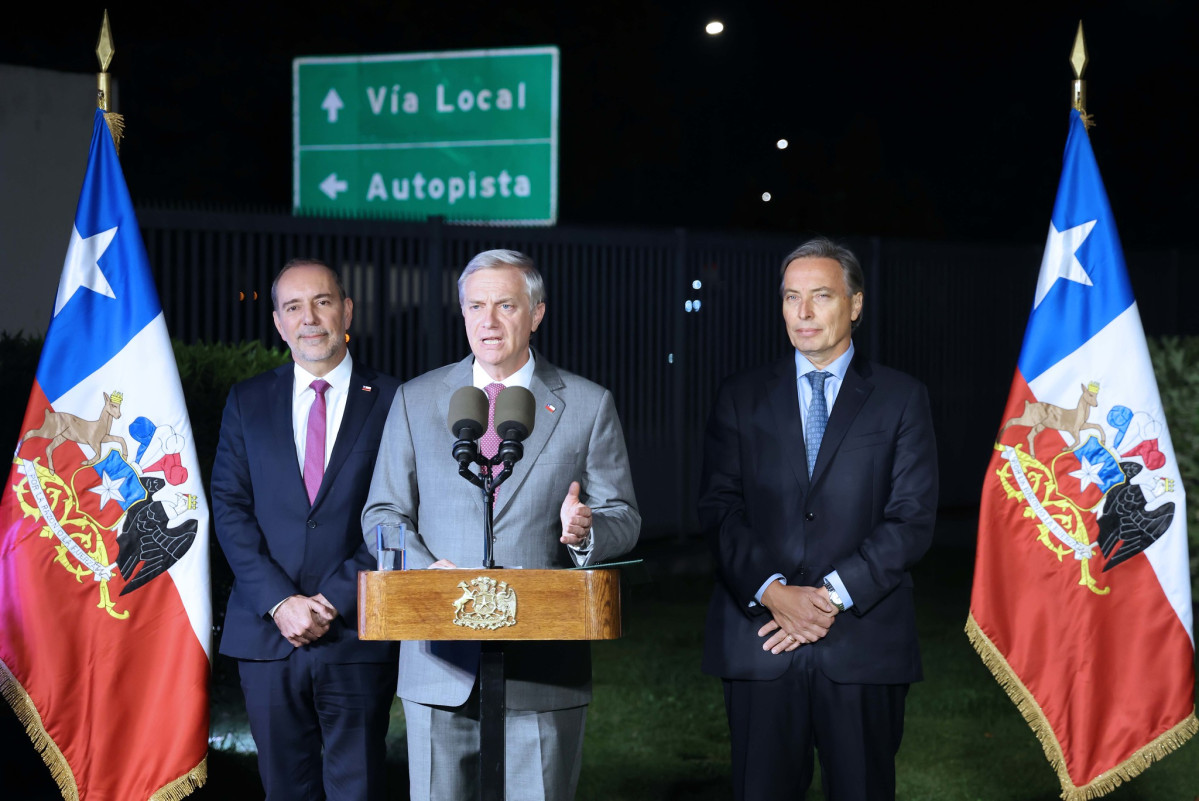 PRESIDENTE ANUNCIA REBAJA TAG AUTOPISTA CENTRAL 1