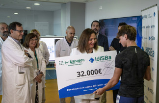 David Triay, conocido como el Cromas, dona 32.000 euros a Salud destinados a la investigación del cáncer colorrectal