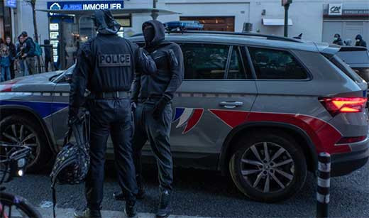 PARIS