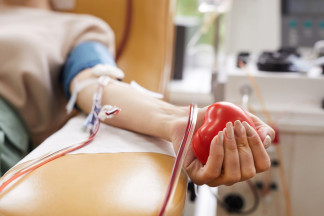 Archivo - Donante de sangre