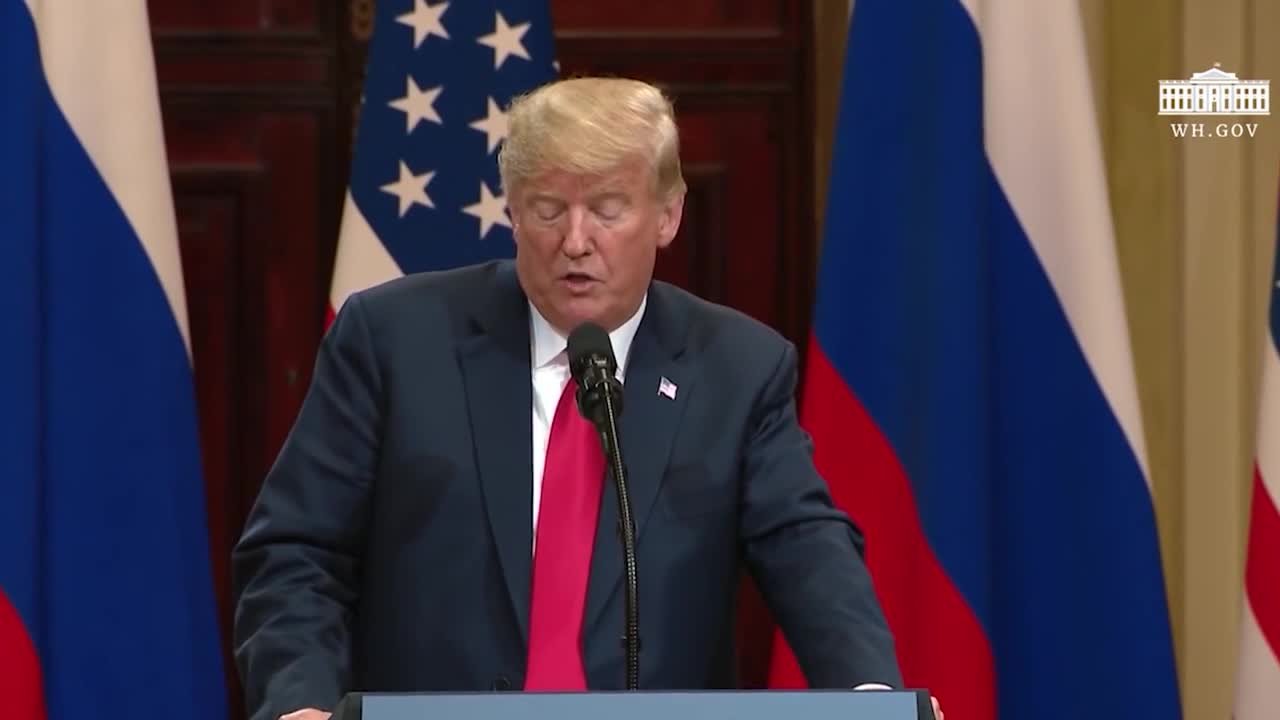 Trump anuncia que hablará con Putin y Zelenski el lunes para poner fin a un 