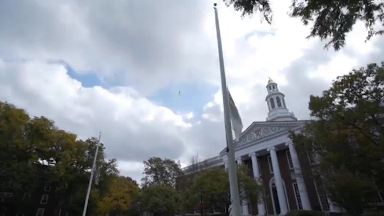 La Administración Trump prohíbe a Universidad de Harvard matricular a estudiantes extranjeros