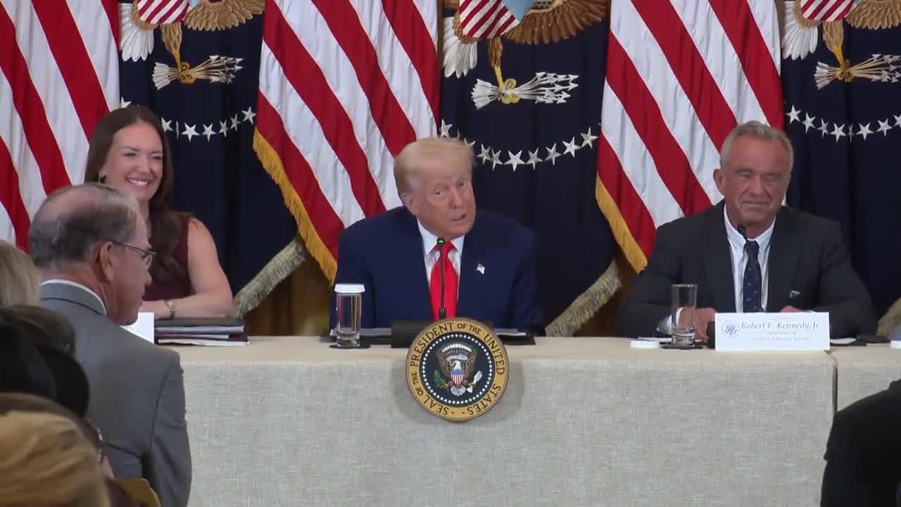 Trump exige la dimisión inmediata del presidente de la Reserva Federal