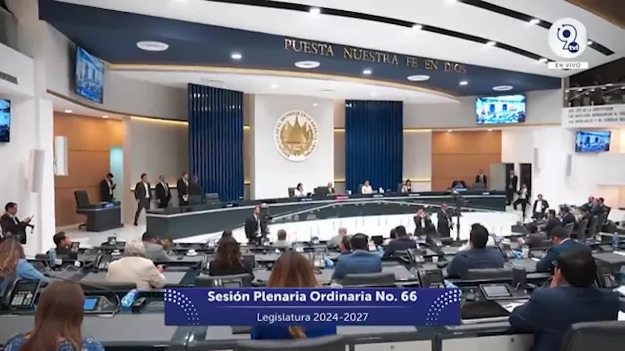 El Parlamento de El Salvador aprueba la reelección indefinida del jefe del Estado