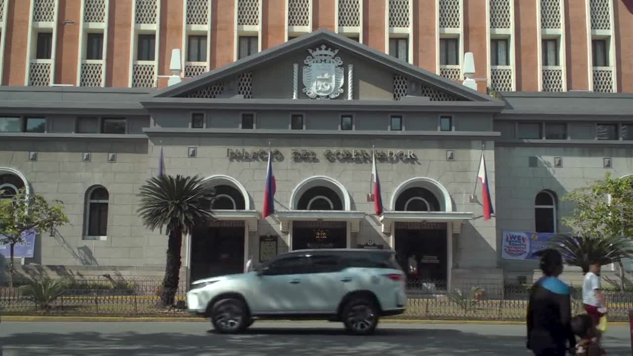Aumentan las víctimas mortales del terremoto de magnitud 6,9 en el centro de Filipinas