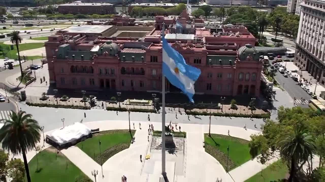Argentina acude a las urnas este domingo para unas elecciones que ponen a prueba a Milei