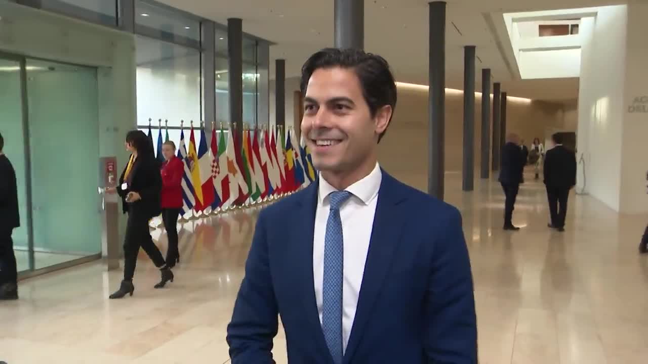 El partido de centroizquierda D66 encabeza las elecciones de Países Bajos, según sondeos