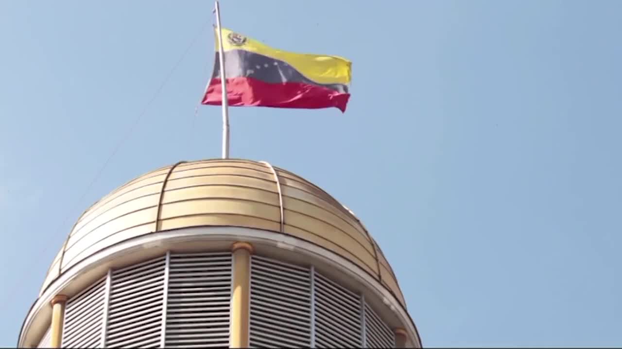 Venezuela revoca las concesiones de seis aerolíneas, entre ellas Iberia, por suspender vuelos