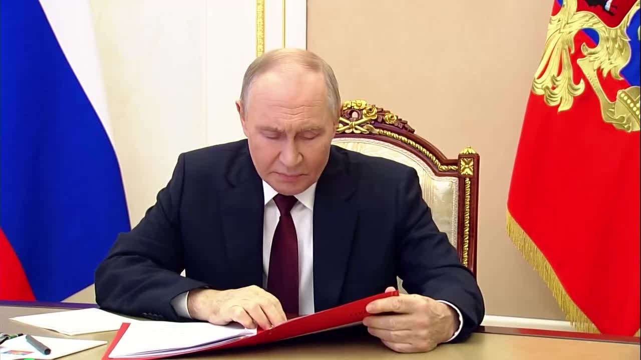 Kremlin aplaude decisión de Trump de priorizar reanudación de relaciones entre EEUU y Rusia